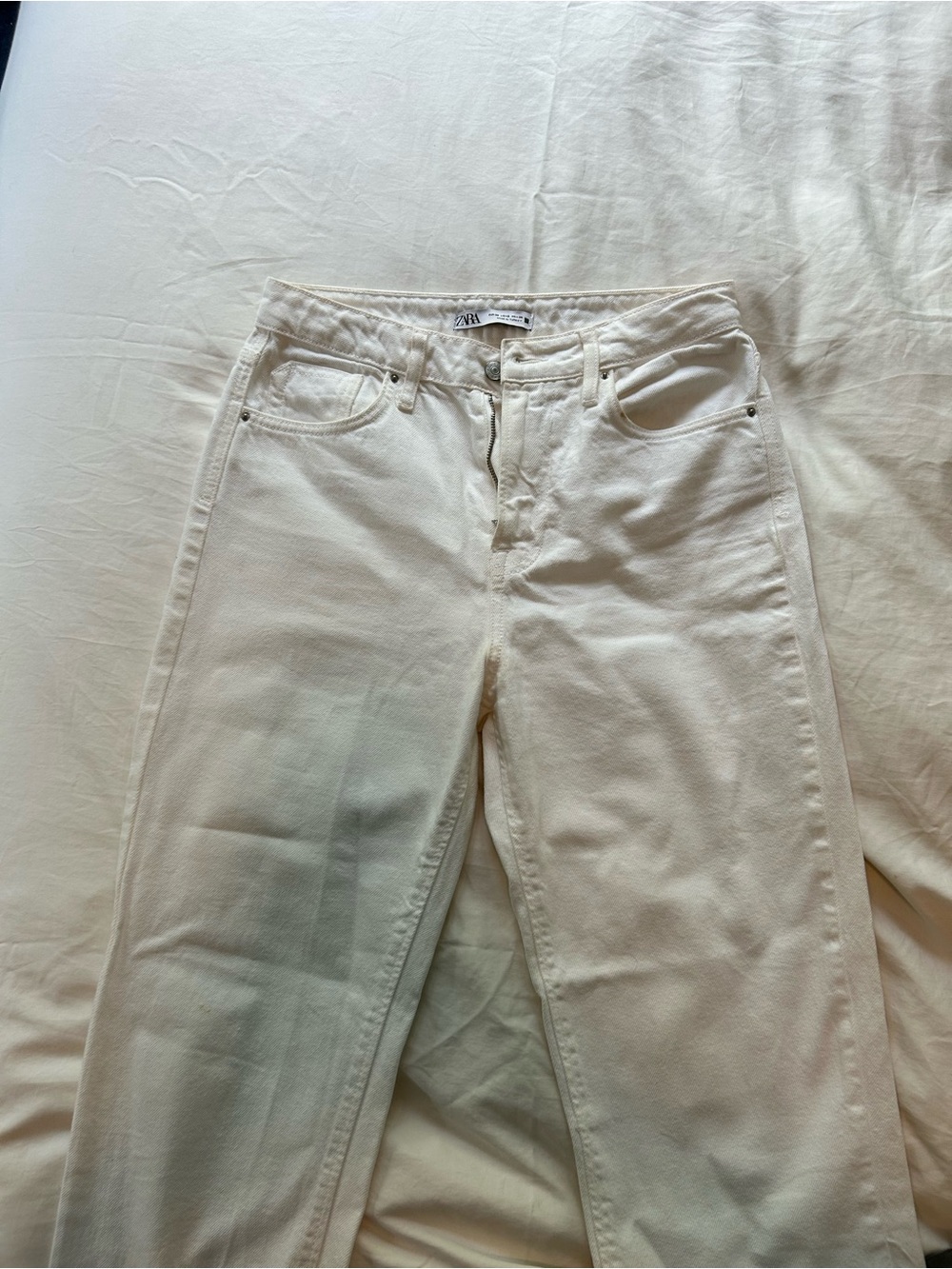 ZARA Cream Straight-Leg Women's Jeans